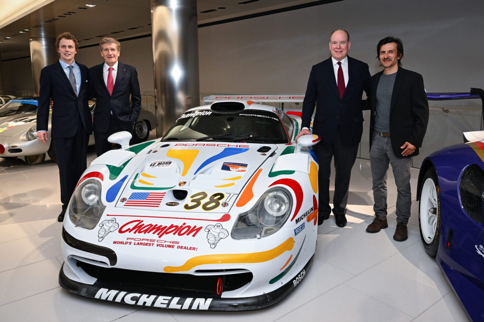Plusieurs modèles de Porsche sont exposés à la Collection de voitures de S.A.S. le Prince de Monaco jusqu'au 20 mars.