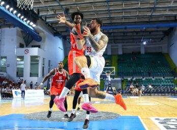 Mike James était au centre des questions, côté Roca Team.